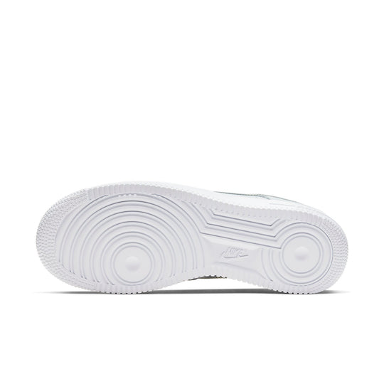 (WMNS) Nike Air Force 1 '07 Essential Shoe /White CJ1646-400