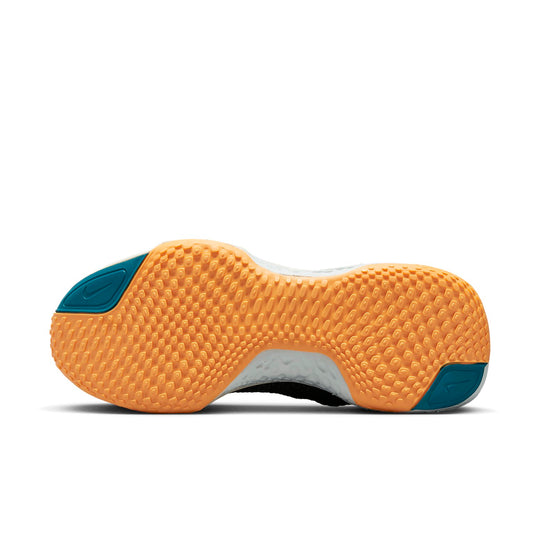 Nike ZoomX Invincible Run Flyknit 2 'Obsidian Orange' DH5425-400-KICKS CREW