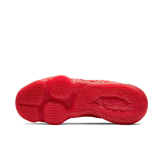 Nike LeBron 17 'Red Carpet' BQ3177-600