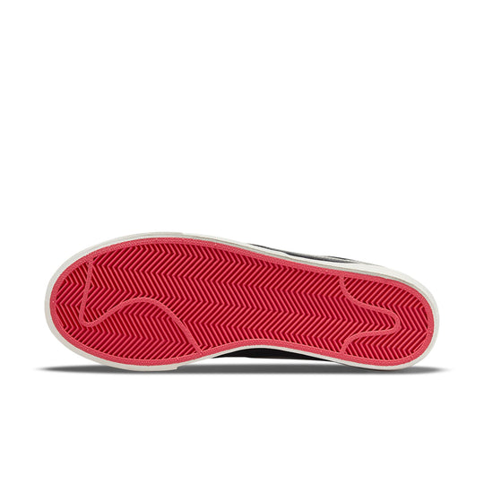 (WMNS) Nike Blazer Low Platform 'Black Gypsy Rose' DO2774-010