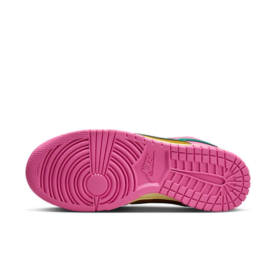 (WMNS) Nike x PARRIS GOEBEL Dunk Low 'Playful Pink' FN2721-600