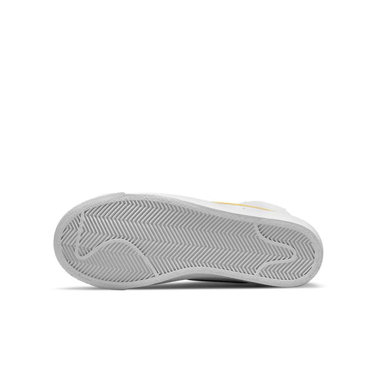 (GS) Nike Blazer Mid '77 'White Pecan Vivid Sulfur' DA4086-103