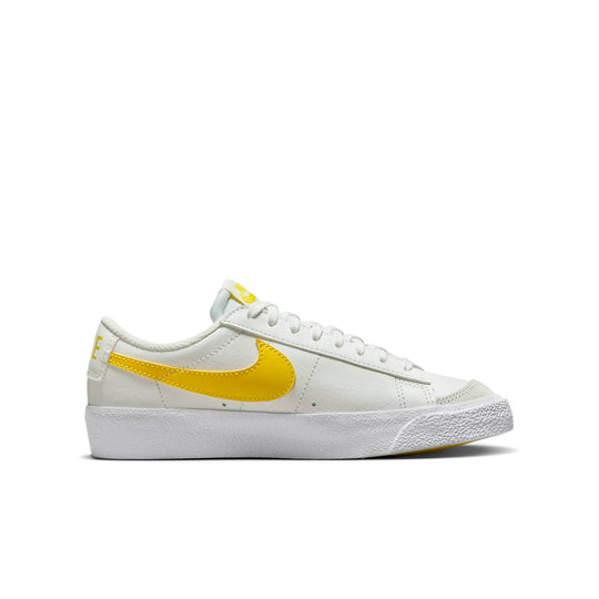 (GS) Nike Blazer Low '77 'White Opti Yellow' DA4074-118