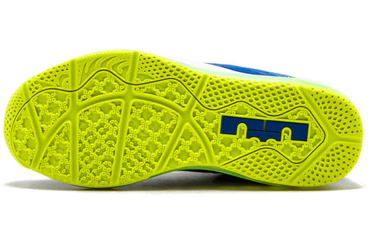 Nike Max LeBron 11 Low 'Sprite' 642849-471