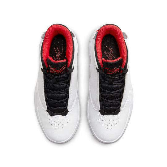 (GS) Air Jordan Max Aura 4 'White University Red' DQ8404-160