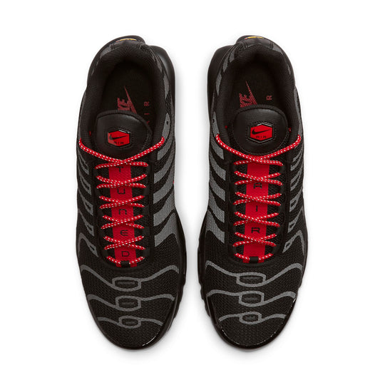 Nike Air Max Plus 'Black Reflective' DN7997-001