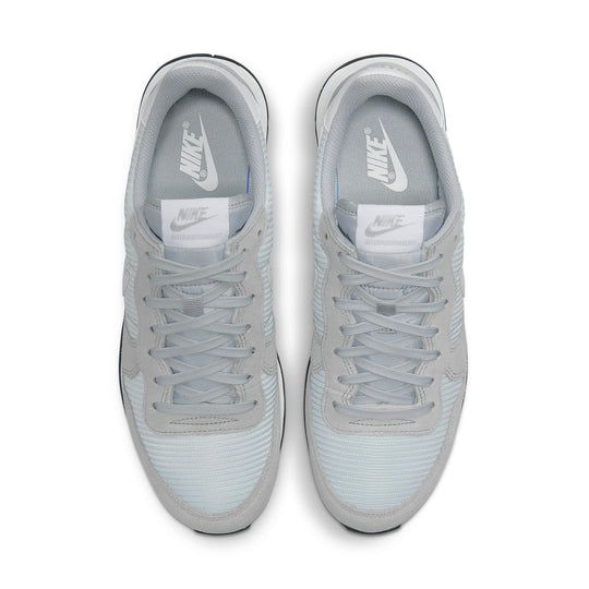 (WMNS) Nike Internationalist 'Wolf Grey Pure Platinum Black White' DR7886-002