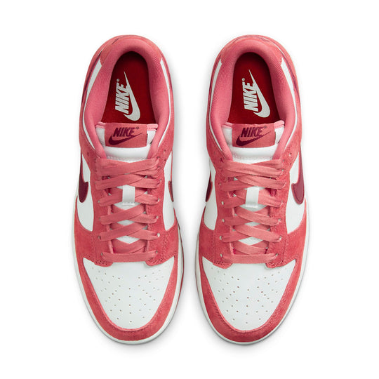 (WMNS) Nike Dunk Low 'Valentines Day' FQ7056-100