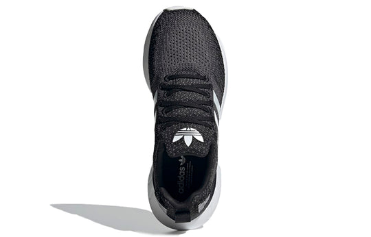 (WMNS) adidas Swift Run 22 'Black White' GV7971