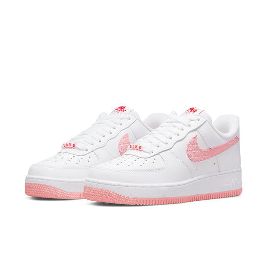 (WMNS) Nike Air Force 1 Low 'Valentine's Day 2022' DQ9320-100