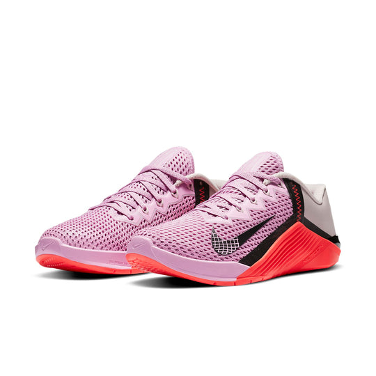 (WMNS) Nike Metcon 6 'Beyond Pink Flash Crimson' AT3160-660