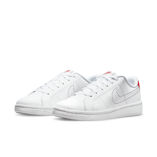 Nike Court Royale 2 'White University Red' DX5938-101