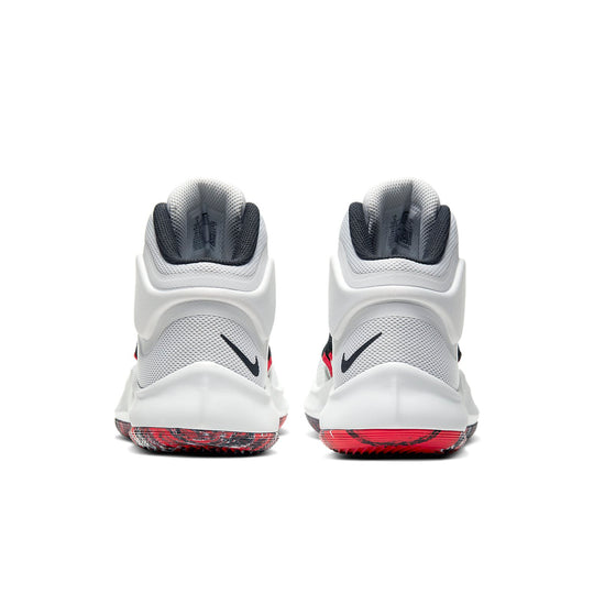 Nike Air Versitile 4 'White Black Red' AT1199-004