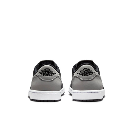Nike Air Collection Jordan 3 Retro Cyber Monday 136064-020