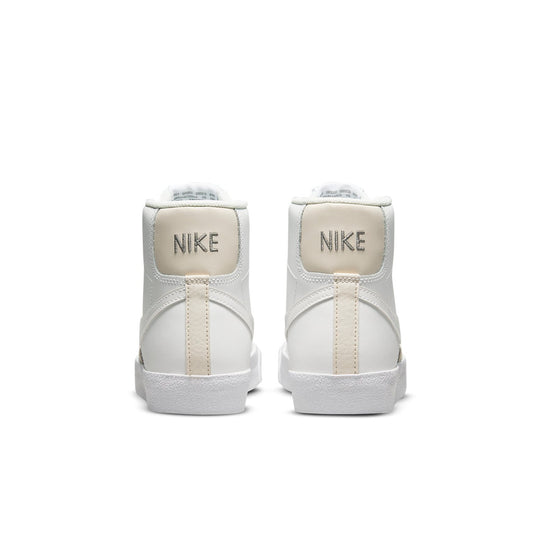 (GS) Nike Blazer Mid '77 'White Light Orewood Brown' DA4086-104