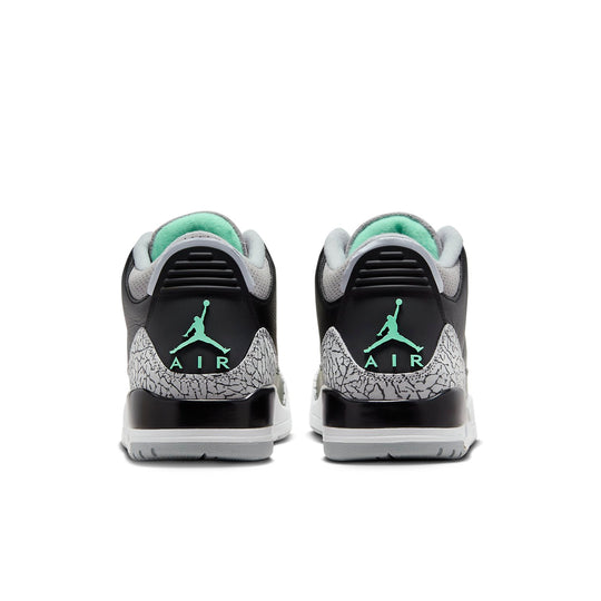 Air Jordan 3 Retro 'Green Glow' CT8532-031