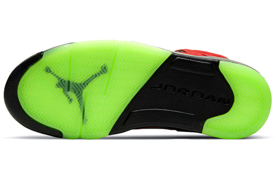 Air Jordan 5 Retro SE 'What The' CZ5725-700 Retro Basketball Shoes  -  KICKS CREW