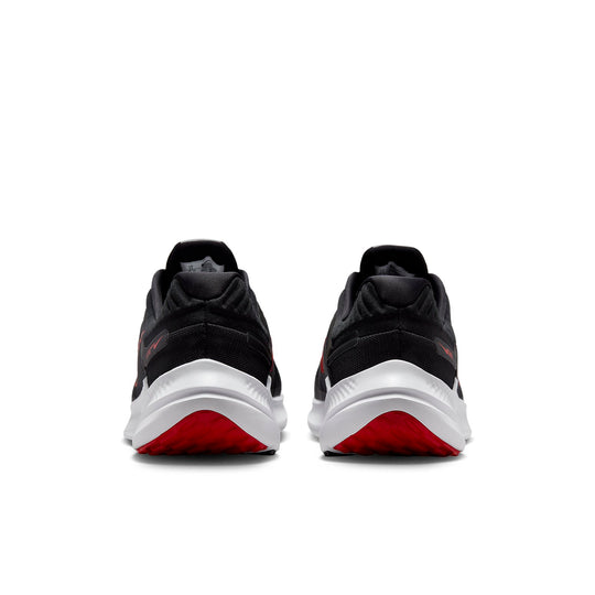 Nike Quest 5 'Black University Red' DD0204-004