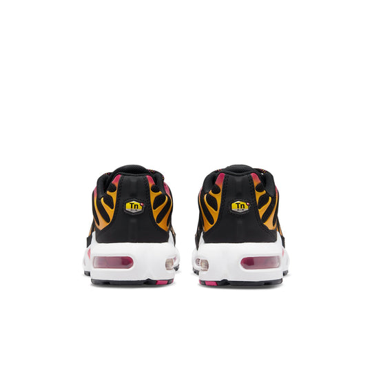 (GS) Nike Air Max Plus 'Black Active Pink' DX9264-001