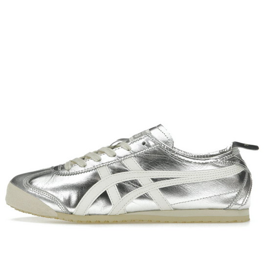 Pre-owned Lv Trainer Patent Leather Low Trainers In Silver