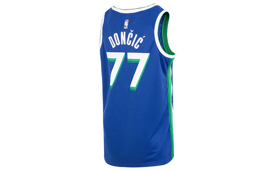 Nike Men's Dallas Mavericks Luka Doncic #77 Royal Dri-FIT Swingman Jersey