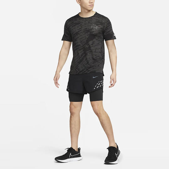 Nike Run Division Pinnacle Solid Color Logo Sports Shorts Black DM4764 ...