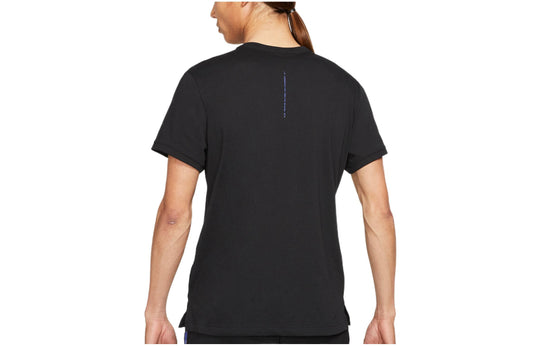 Men's Nike Minimalistic Alphabet Logo Printing Casual Short Sleeve Black T-Shirt CZ2575-010