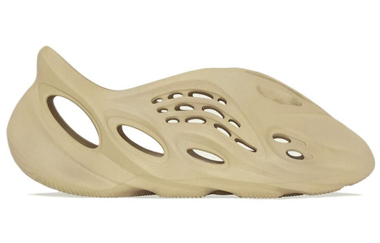adidas Yeezy Foam Runner 'Desert Sand' GV6843