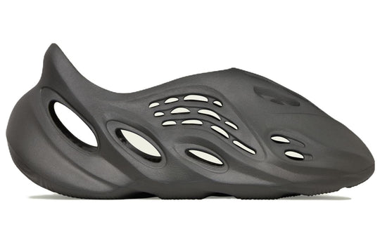 adidas Yeezy Foam Runner 'Carbon' IG5349 - KICKS CREW