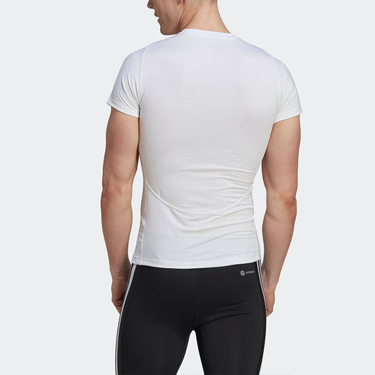 Men's adidas Logo Alphabet Printing Round Neck Short Sleeve White T-Shirt HZ9685
