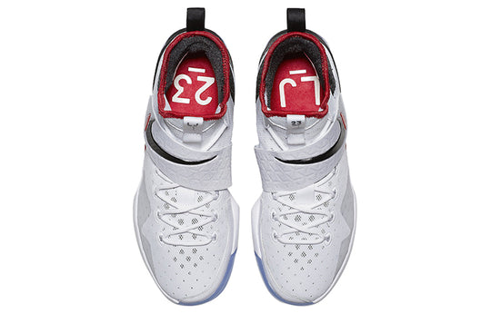 Nike LeBron 14 EP 'Flip the Switch' 921084-103