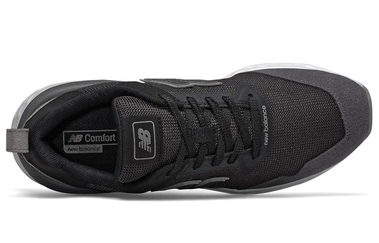 (WMNS) New Balance Fresh Foam 515 Sport V2 Sneakers Black/Grey WS515CE2