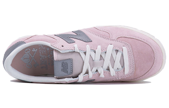 (WMNS) New Balance 300 Series Low-Top Running Shoes Pink CRT300WD
