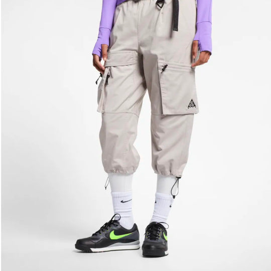 Nike ACG 'Smith Summit' Men's Cargo Trousers. Nike VN