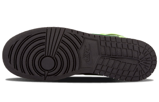 (GS) Air Jordan 1 Retro High 'Ghost Green' 332148-003 Retro Basketball Shoes  -  KICKS CREW