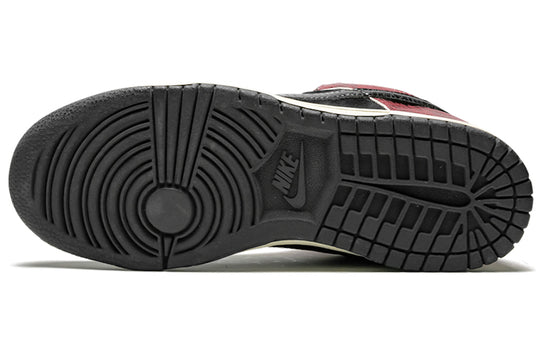 Nike Dunk Low Premium SB 'Coral Snake' 313170-701