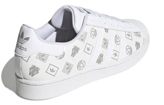 adidas originals Unisex Superstar Sneakers Silver/Grey GX8413