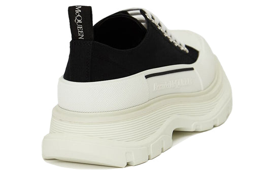 (WMNS) Alexander McQueen Tread Slick Lace Up 'Black White' 611705W4L32-1070 Sneakers/Shoes  -  KICKS CREW