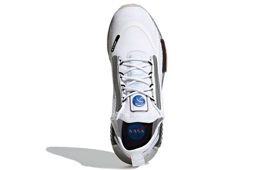 Adidas NMD R1 'Spectoo NASA Cloud White' FX6818