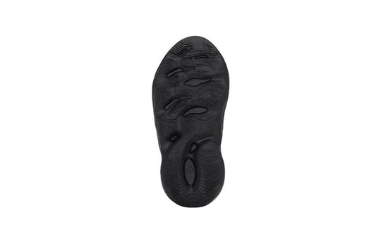 adidas Yeezy Foam Runner Infants 'Onyx' HP5346 - KICKS CREW