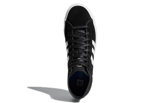 adidas originals Unisex Matchcourt Low-Top Sneakers Black/White B22786