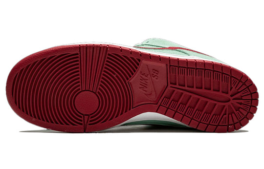 Nike Dunk Low Pro SB 'Mint Red' 304292-360