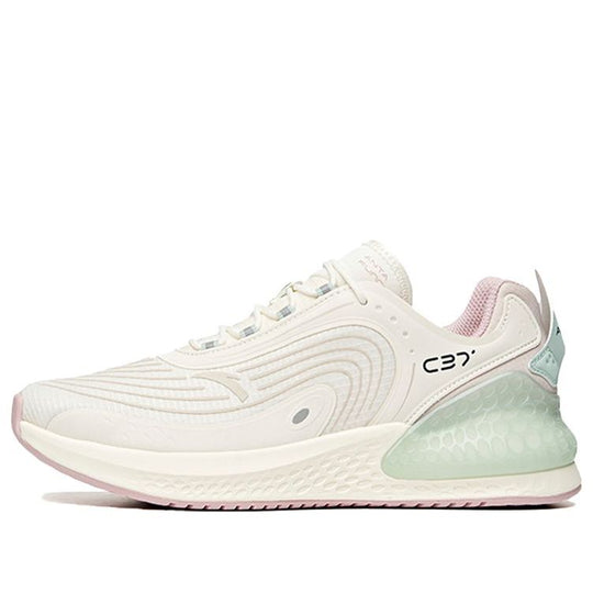 (WMNS) ANTA Running Series C37+ Shoes 'Ivory Green' 922045537-2
