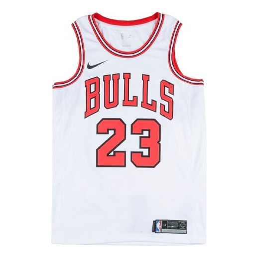 Chicago Bulls Nike Association Edition Swingman Jersey - White